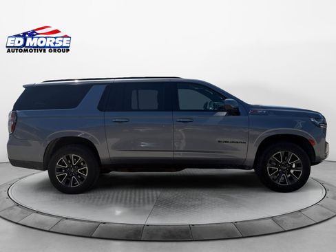 Used 2021 Chevrolet Suburban Z71 w/ Rear Media and Nav Package AWD/4WD image 6