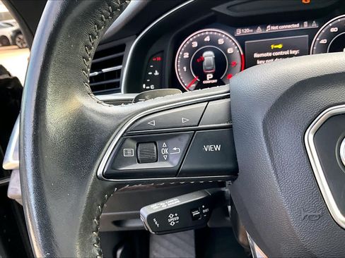 Used 2019 Audi Q8 Premium Plus w/ Premium Plus AWD/4WD image 22
