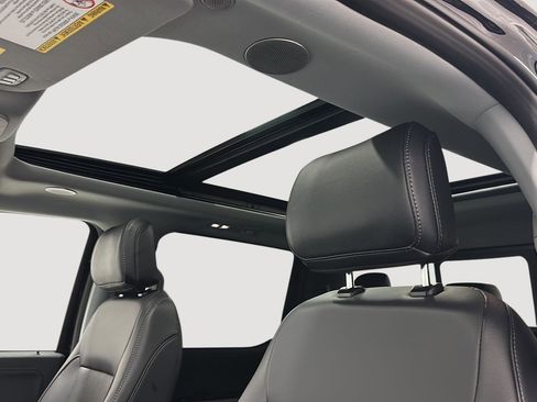 Used 2024 Ford F350 Lariat w/ Lariat Ultimate Package image 19