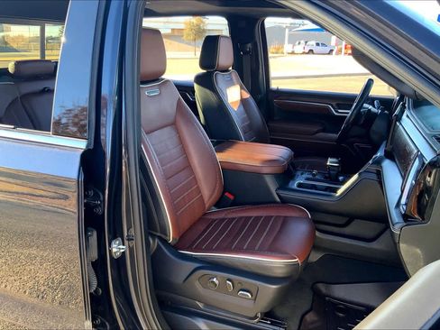 Certified 2023 GMC Sierra 1500 Denali Ultimate image 8