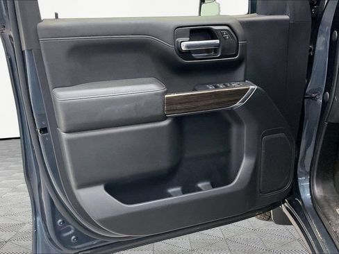 Used 2020 Chevrolet Silverado 1500 LT w/ All-Star Edition AWD/4WD image 22