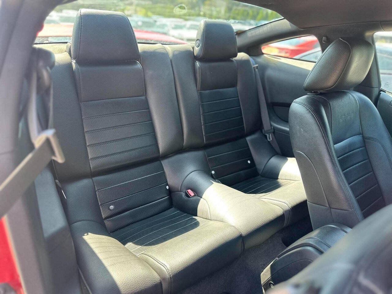 Used 2011 Ford Mustang GT Premium w/ 402A Rapid Spec Order Code RWD image 30
