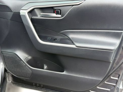 Certified 2023 Toyota RAV4 XLE w/ Convenience Package FWD image 34