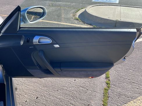 Used 2005 Porsche 911 Carrera S image 25