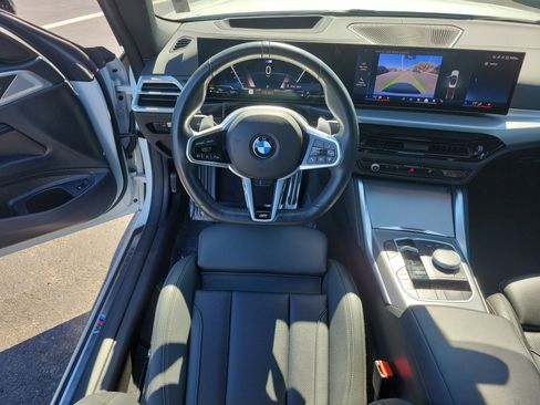 Used 2025 BMW 430i Convertible image 11