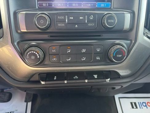 Used 2017 Chevrolet Silverado 2500 LT AWD/4WD image 33