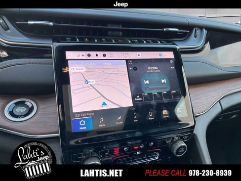 New 2023 Jeep Grand Cherokee Summit w/ Advanced Protech Group IV image 18