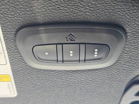 Used 2020 Jeep Gladiator Rubicon AWD/4WD image 32