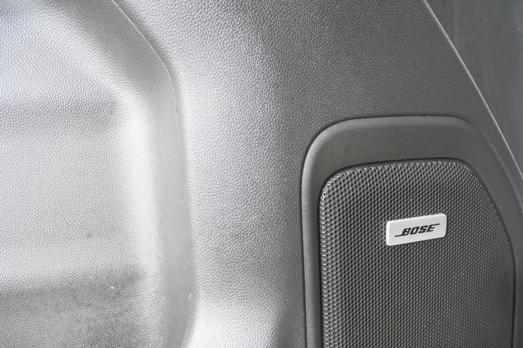 Used 2020 Chevrolet Silverado 1500 RST AWD/4WD image 12