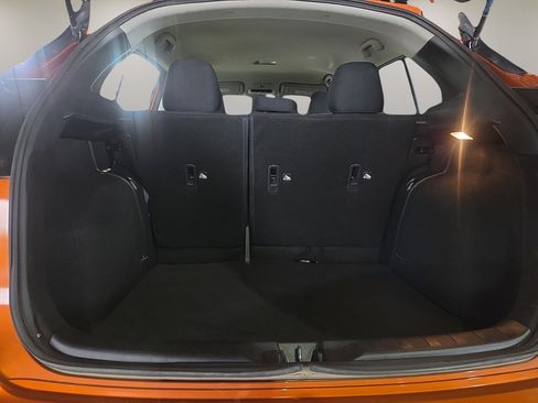 Used 2024 Nissan Kicks SV FWD image 13