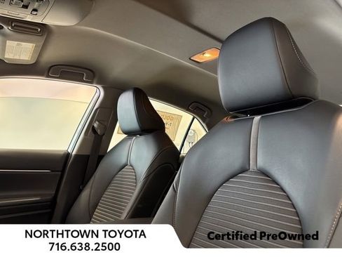 Used 2024 Toyota Camry SE image 27