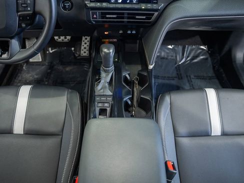 Used 2025 Toyota Camry SE image 24