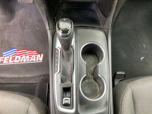 Used 2020 Chevrolet Equinox LT FWD image 21