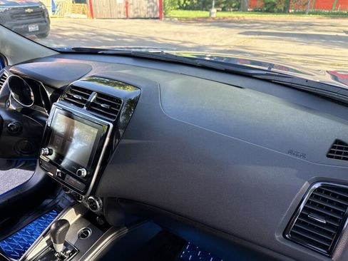 Used 2020 Mitsubishi Outlander Sport SE AWD/4WD image 23