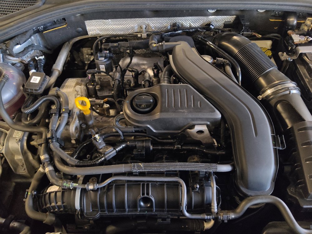 Used 2024 Volkswagen Jetta SE FWD image 30