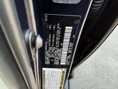 Used 2023 Lexus GX 460 Premium w/ Premium Plus Package AWD/4WD image 31
