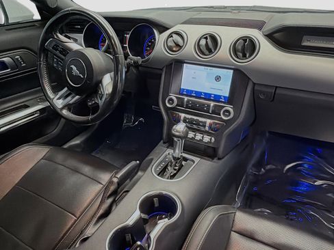 Used 2021 Ford Mustang Premium image 16