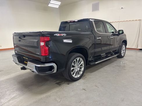 Used 2023 Chevrolet Silverado 1500 LTZ w/ Technology Package image 8