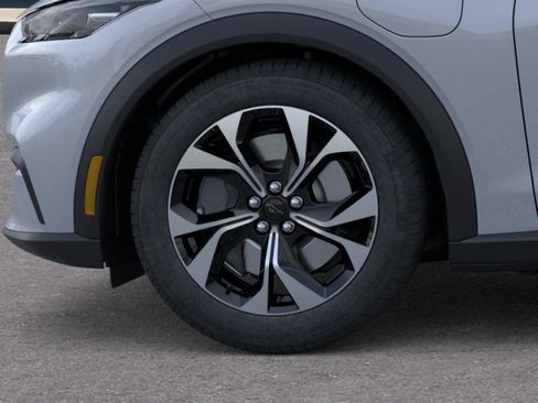 New 2026 Ford Mustang Mach-E Select image 19