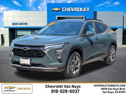 Used 2025 Chevrolet Trax LT w/ Driver Confidence Package