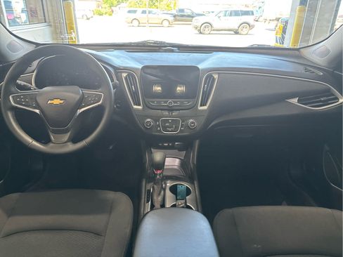 Used 2024 Chevrolet Malibu LS FWD image 9