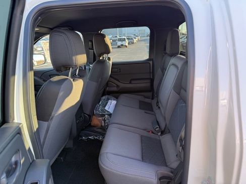 New 2026 Nissan Frontier SV image 14