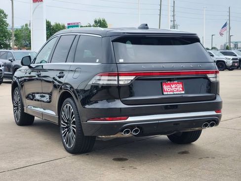 Used 2025 Lincoln Aviator Black Label AWD/4WD image 7