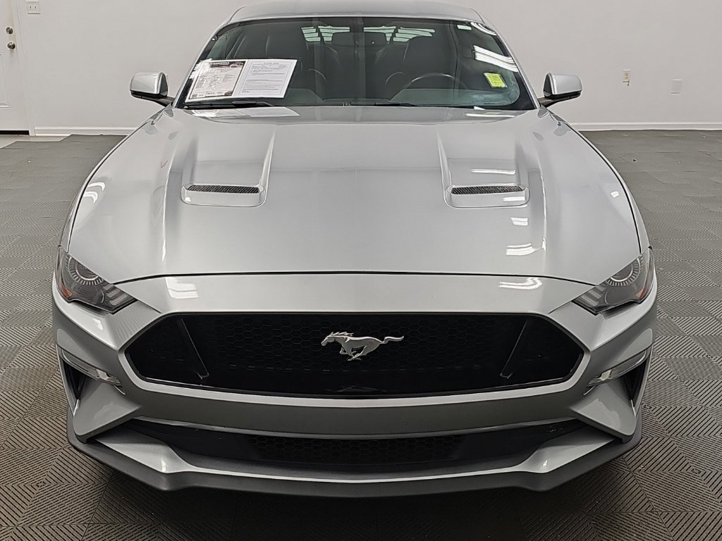 Used 2020 Ford Mustang GT Premium w/ Equipment Group 401A RWD image 4
