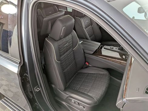 Certified 2021 Cadillac Escalade Sport Platinum image 34