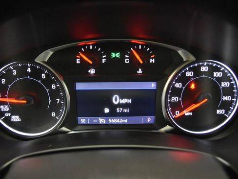 Used 2023 GMC Terrain SLE w/ Driver Convenience Package FWD image 22