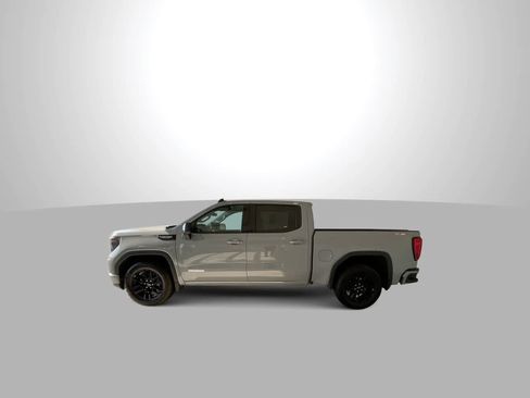 Used 2024 GMC Sierra 1500 Elevation w/ X31 Off-Road Package AWD/4WD image 5