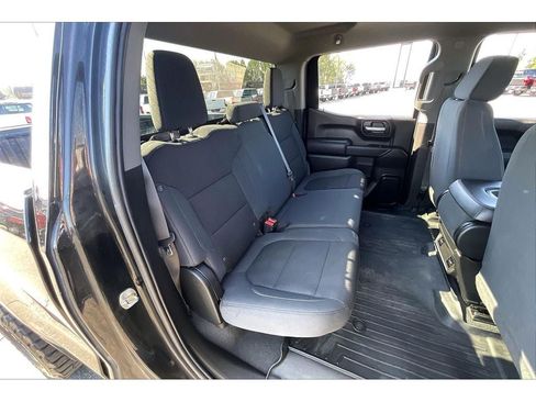Used 2021 Chevrolet Silverado 1500 Custom Trail Boss AWD/4WD image 28