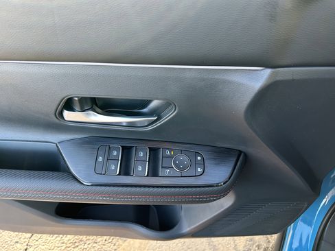 New 2026 Nissan Kicks SR w/ Cold Weather Package image 16