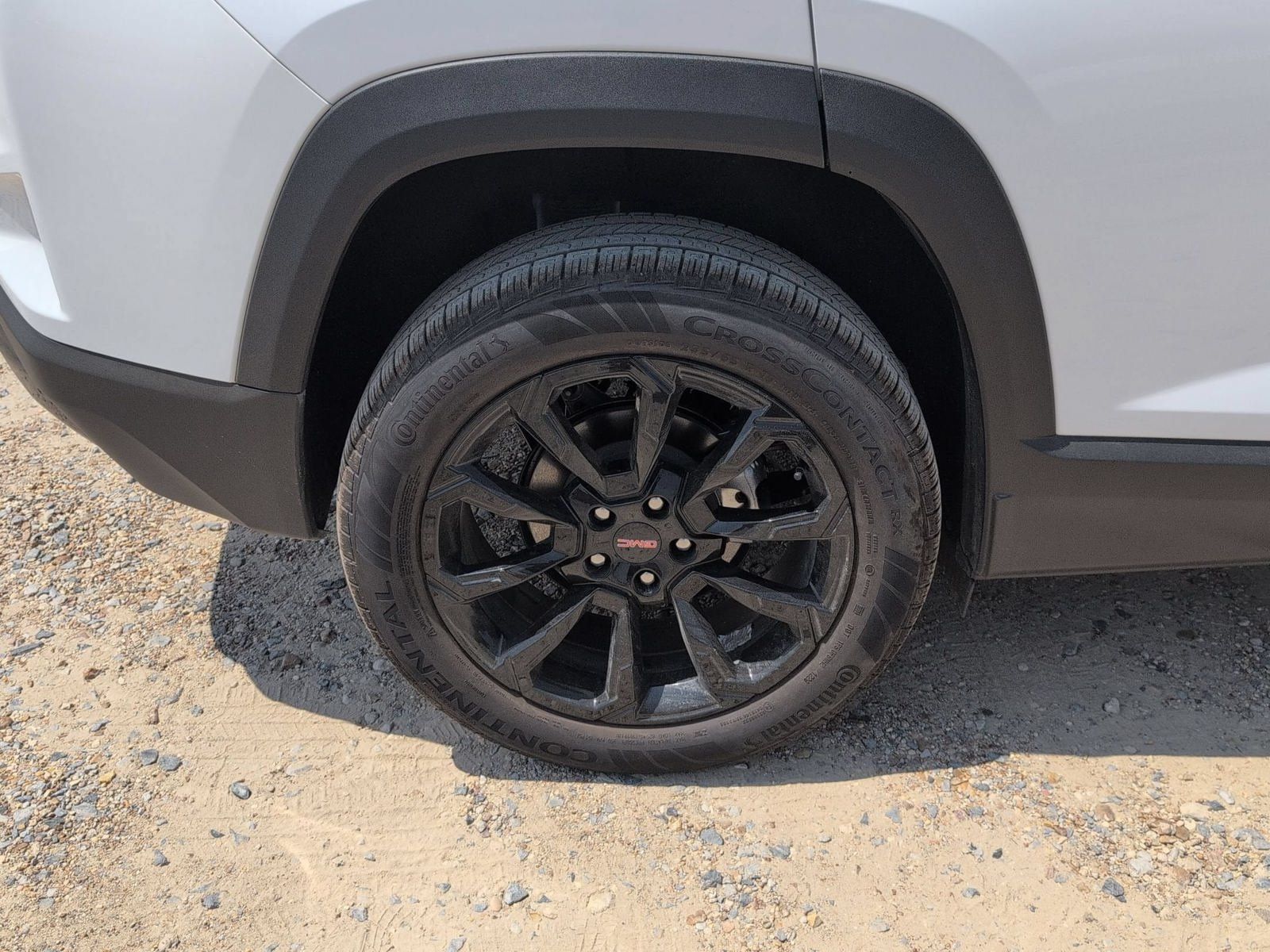 New 2026 GMC Terrain Elevation w/ Elevation Premium Package FWD image 32