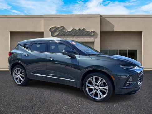 Used 2020 Chevrolet Blazer Premier w/ Driver Confidence II Package FWD image 1