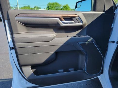 Used 2026 Chevrolet Silverado 1500 LT AWD/4WD image 10