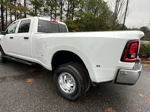 New 2026 RAM 3500 Tradesman image 10