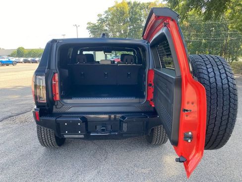 Used 2026 GMC Hummer EV SUV AWD/4WD image 35
