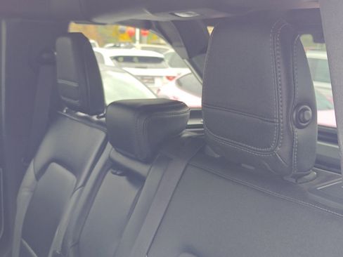 Used 2024 Ford Bronco Black Diamond image 27