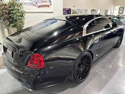 Used 2014 Rolls-Royce Wraith image 30