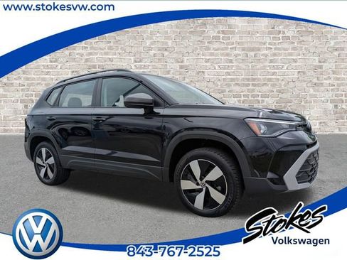 Used 2025 Volkswagen Taos S AWD/4WD image 1