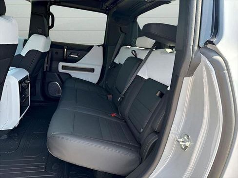 New 2025 GMC Hummer EV 3X w/ LPO, Illumination Package image 14