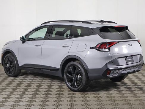 Used 2025 Kia Sportage X-Line AWD/4WD image 9