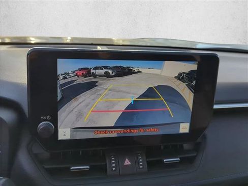 Used 2023 Toyota RAV4 XSE AWD/4WD image 21