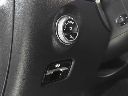 Used 2024 Mercedes-Benz C 300 Sedan image 24