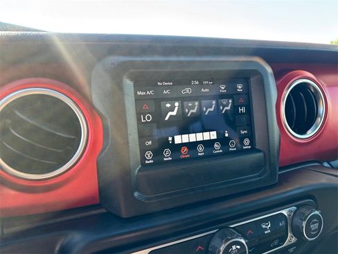 Used 2021 Jeep Wrangler Unlimited Rubicon image 22