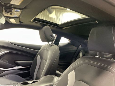 Used 2017 Chevrolet Camaro LT w/ RS Package image 9