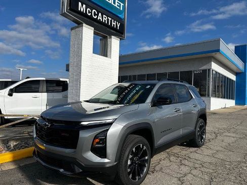 New 2026 Chevrolet Equinox RS image 2