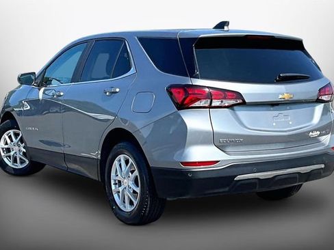 Used 2024 Chevrolet Equinox LT AWD/4WD image 11