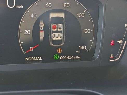 Used 2025 Acura ADX A-Spec image 29